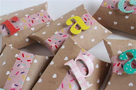 1 photo of andes mint pillow cookies. CANDY PILLOW BOXES: ANOTHER VALENTINE DIY