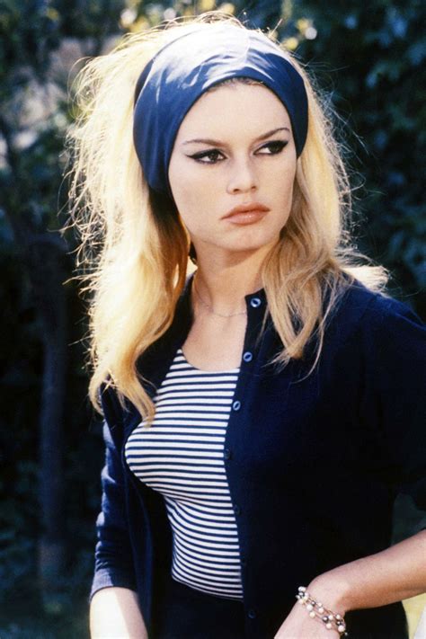 Jaký make-up či účes Brigitte Bardot jste si osvojili vy? | Vogue CS