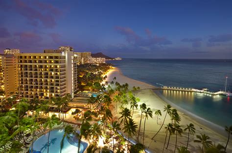 Hilton Hawaiian Village Waikiki Beach Resort Rebrands Its Alii Tower