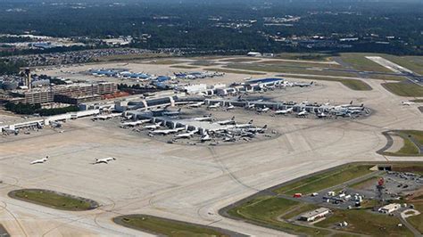 Charlotte Douglas International Airport Is A 3 Star Airport Skytrax