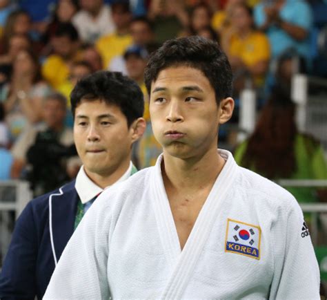 Jun 30, 2021 · 2020 도쿄올림픽에 출전하는 한국 선수단은 여러 종목에서 일본과 맞대결할 것으로 보인다. 스포츠서울 - '병역특례 봉사활동 허위' 안바울, 진천선수촌 퇴촌 ...