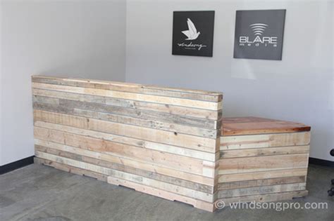Incredible Diy Reception Desk Ideas 29 Wood Reception Desk Wooden