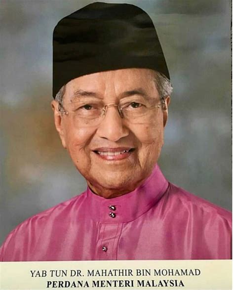 Melalui akun twitternya, perdana menteri malaysia, muhyiddin yassin mengumumkan, lockdown akan dilakukan tanggal 1 hingga 14 juni 2021. BERNAMA Radio on Twitter: "Jabatan Penerangan telah ...