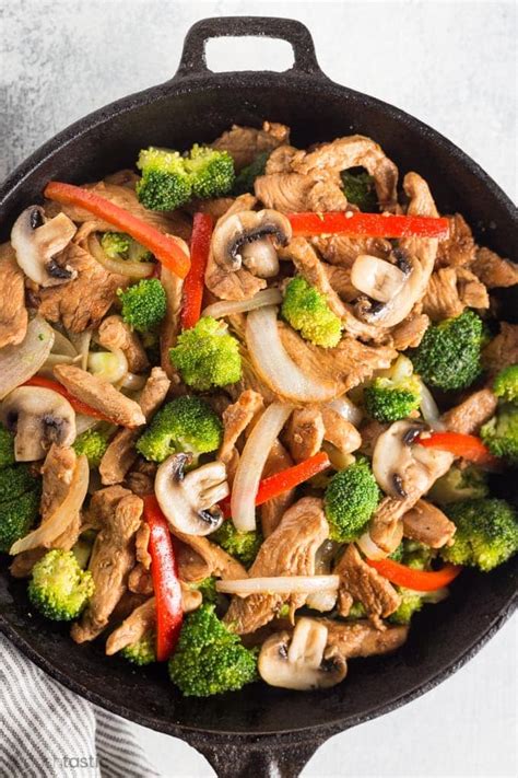 We may earn commission on some of the items you choose to buy. Keto Low Carb Chicken Stir Fry - Noshtastic