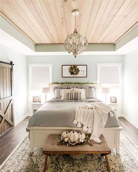 Our modern farmhouse master bedroom reveal. Farmhouse Homes 🏡 on Instagram: "This farmhouse bedroom is ...