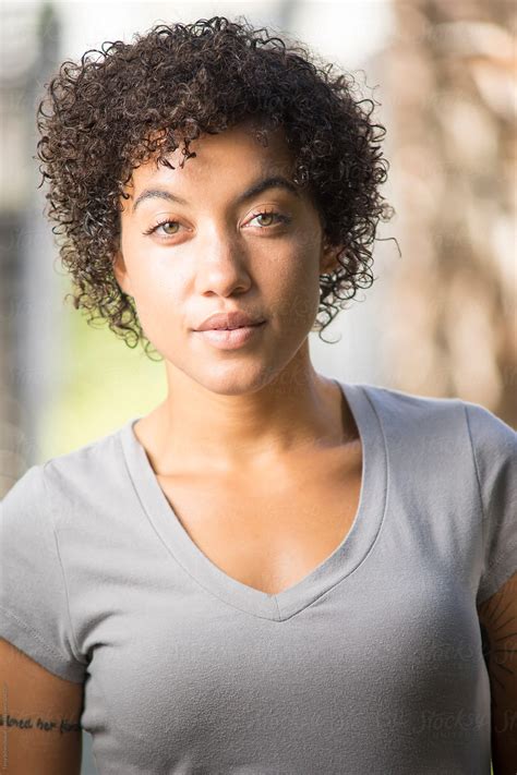 Young African American Actress Headshot Del Colaborador De Stocksy Terry Schmidbauer Stocksy
