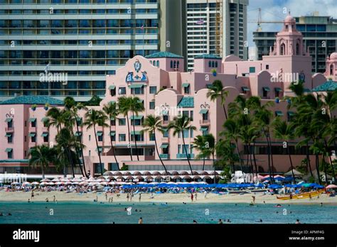 Landmark Royal Hawaiian Hotel Pink Palace Of The Pacific Waikiki Beach