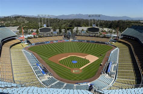 5 Cool Things To See At The Behind The Scenes Tour Of Dodger Stadium