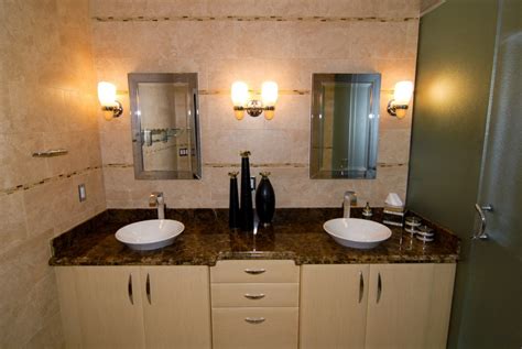 For those wanting to modernize their bathroom, contemporary led vanity lights are the way to go. How to Choose the Right Bathroom Vanity Lighting | Home ...