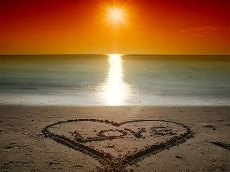 Love Pictures Valentines Beach Love Wallpapers