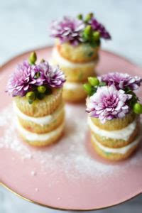 Mini Layered Naked Cakes In Honor Of Design