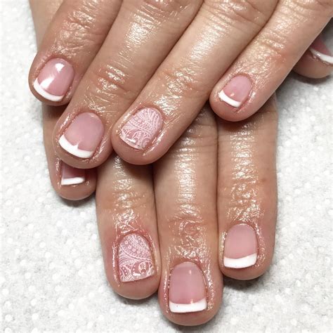 French Manicure Pink And White Nails Gel Nails Short Nails Natural