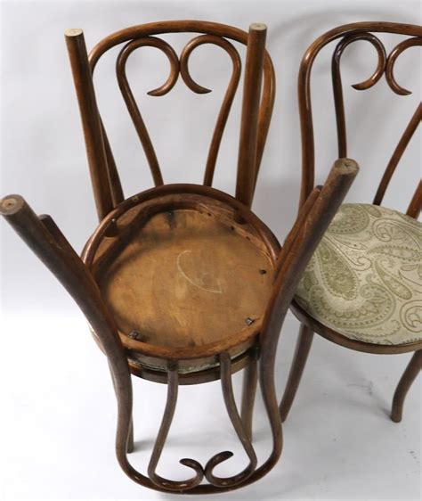 Set Of 2 Bentwood Cafe Chairs Attributed To Thonet For Sale At 1stdibs
