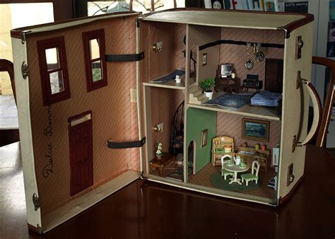 Stop Everything And Check Out These Vintage Suitcase Dollhouses