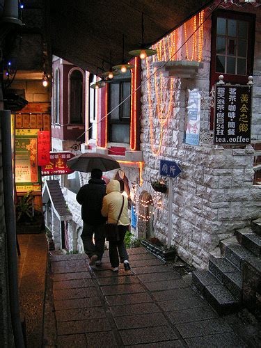 本站内容可能令人反感；不将本站内容派发，出售。 出租，交给或出借予年龄未满18岁人士出示，播放或播映。 this article contains material which may offernd and may not be distributed,circulated,sold,hired,given,lent,shown, played or projected to a. 台北の地下街特集!激安ファッション・グルメ・営業時間をエリア別にご紹介! | TravelNoteトラベルノート