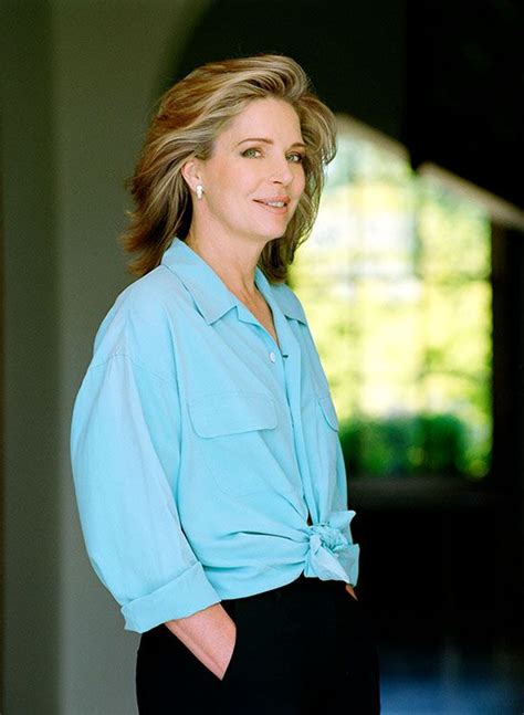 Noor continuously evolves its services and solutions to serve different technologies needs in people's lives, leveraging resources and creative thinking to cater for tomorrow's demands. A casual Queen Noor looking stunning as ever! (With images ...