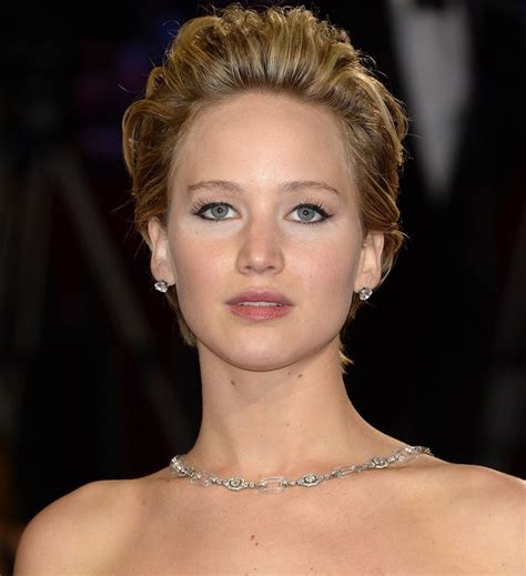 Who Posted Jennifer Lawrence Nude Photos Online Fbi Launches Probe