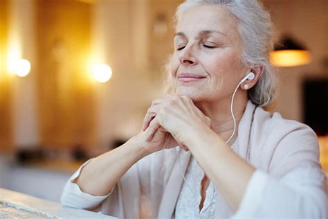 Improve Brain Function In The Elderly With Mindfulness Contemplative
