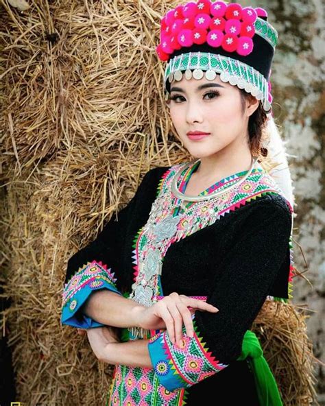 Pin By Mordollhouse On Hmong Dress Hmong Clothes Hmong Fashion Thai Traditional Dress
