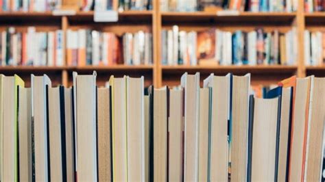 Cara menulis sumber rujukan kedalam daftar pustaka 1. Cara Mudah Membuat Daftar Pustaka dari Sumber Buku, Jurnal ...