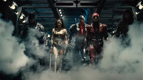 Watch The Premiere Trailer For Zack Snyders Justice League
