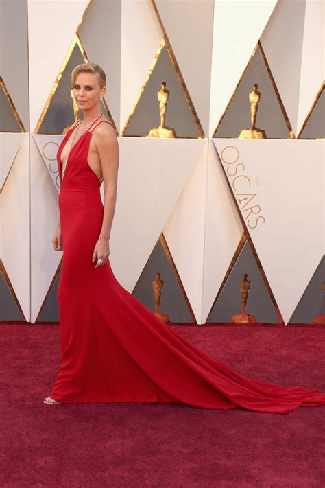 2016 Oscars Red Carpet Photos