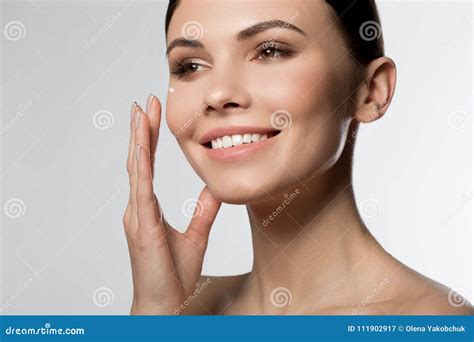 Cheerful Young Woman Doing Facial Makeup Stock Image Image Of Attractive Aesthetic 111902917