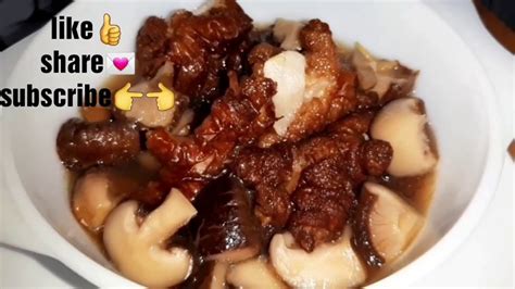 750 ml air 250 g isi ayam 60 g sayur campur 50 g kobis 3 ulas bawang merah ] dihiris 2 ulas bawang putih ]. KENA TRY!!! Sup Kaki Ayam Kicap + Cendawan - YouTube