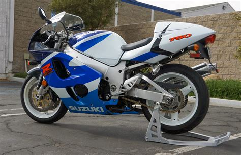 17k Mile 1999 Suzuki Gsx R750 Can Take Your Riding Experience To An