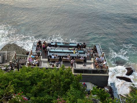 Eastcoastlife Bali Ayana S The Rock Bar Most Spectacular Bar In The World Ph