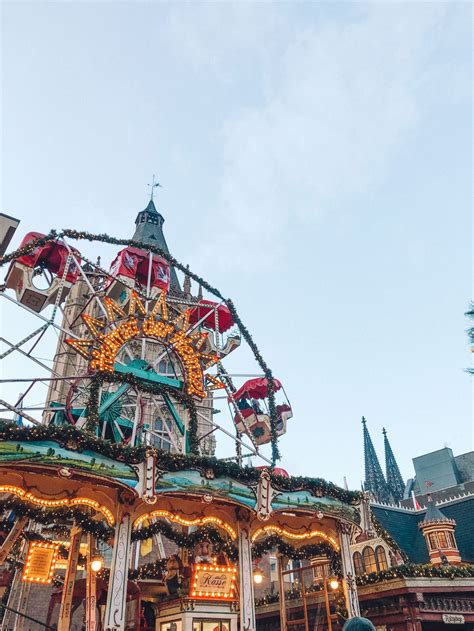 Jeden mittwoch erhebt die börse frankfurt am vormittag die marktstimmung von etwa 900 deutschen investoren. Christmas Markets of Frankfurt and Cologne | Frankfurt ...
