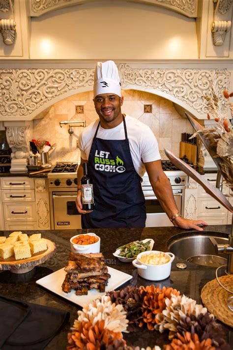 Russell Wilson Shares Recipe For His Special Mac N Cheese