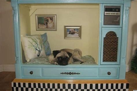 Does baby seem to be outgrowing her crib? A TV Set-Turned-Dog House Proves That Anything Can Be ...
