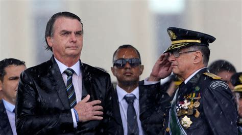 Brazil Military Chiefs Exit In New Turmoil For Bolsonaro Buenos Aires