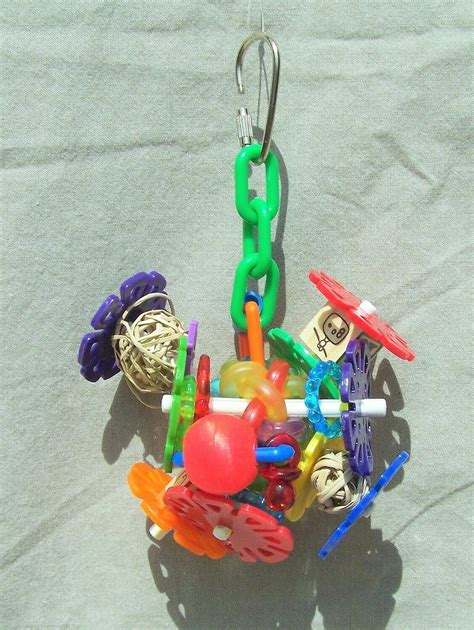 Happy Beaks Bird Toy Small Cluster With Blocks