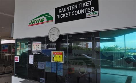 In 2017, 8 million passengers passed through the airport, making it the second busiest airport in malaysia after kuala. Perkhidmatan kereta api Kota Kinabalu - Beaufort ...