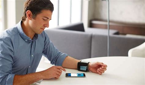 Philips Connected Wrist Blood Pressure Monitor