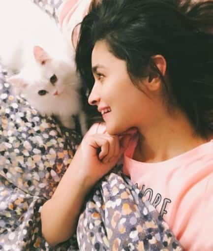 International Cat Day Bollywood Celebs Who Are Proud Owners Of Cute Cats