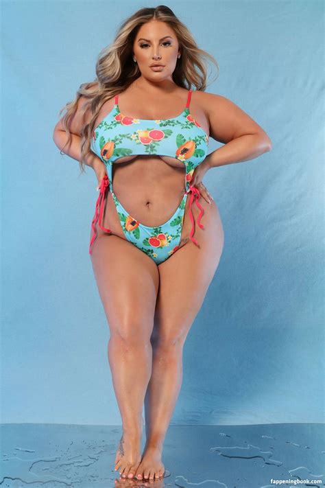 Ashley Alexiss Ashalexiss Nude OnlyFans Leaks The Fappening Photo FappeningBook