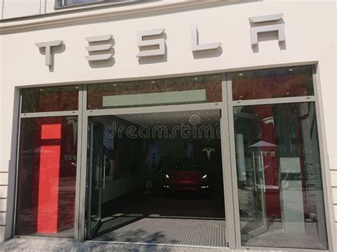 Tesla Motors Car Dealership Exterior Editorial Stock Image Image Of