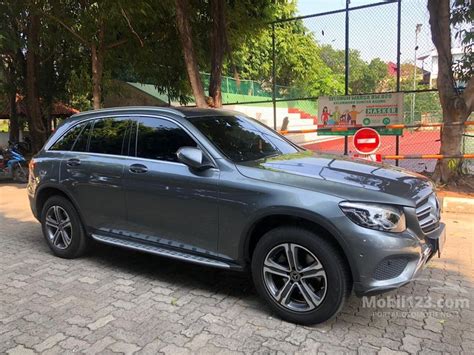 Maybe you would like to learn more about one of these? Jual Mobil Mercedes-Benz GLC200 2018 Exclusive 2.0 di DKI Jakarta Automatic SUV Abu-abu Rp 785 ...