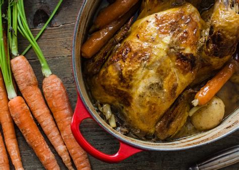 Poulet En Cocotte Au Vin Blanc