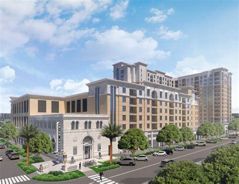 Luxury high-rise under construction in downtown St. Pete ...