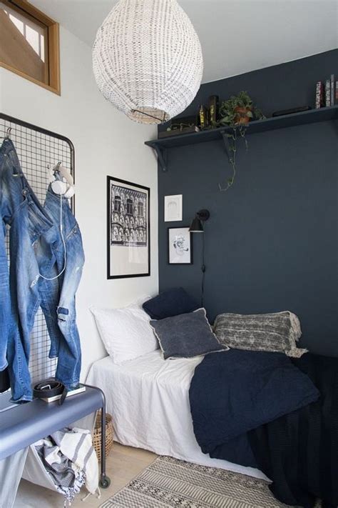 For a budding gear head garage touches make great ideas in a teen boy s bedroom. Pin on Decoration Ideas