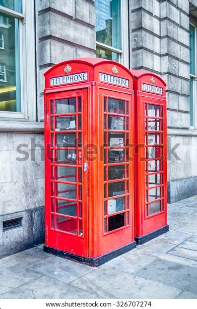 Classic British Red Phone Booth London Stock Photo 326707274 Shutterstock
