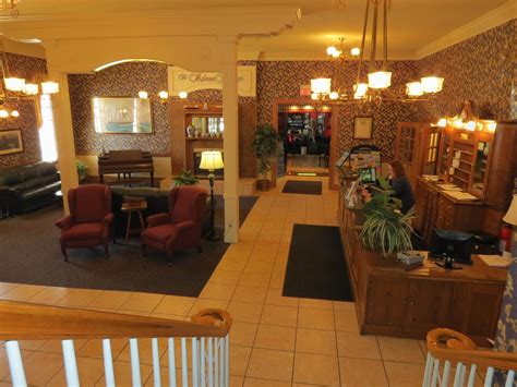 Maybe you would like to learn more about one of these? Island House Port Clinton Ohio