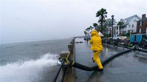 Ian Downgraded To Post Tropical Cyclone As It Lashes Carolinas Florida Officials Report More