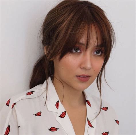 The messy medium hairstyle is the traditional japan/korean undergraduate look. Pin on kathniel