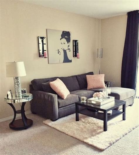 50 Beautiful Small Space Living Room Decoration Ideas Sweetyhomee