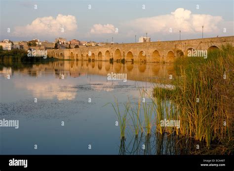 Roman Bridge Over Guadiana River Mérida Badajoz Province Ruta De La